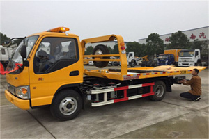 城桥镇哪里有拖车服务