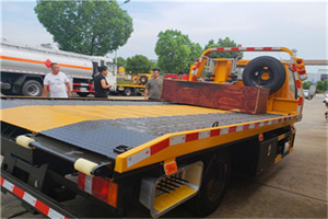 城桥镇附近拖车电话号码服务