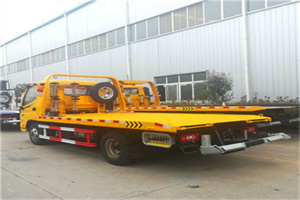 城桥镇附近拖车救援搭电